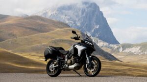 Adventure bike 2025