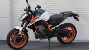 KTM 890 DUKE R 
