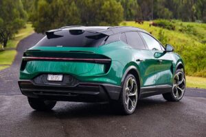 lotus eletre r
